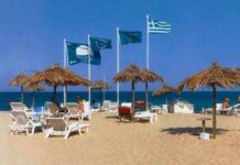 12 γαλάζιες σημαίες σε όλο το νομό Καβάλας