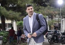 «Να δούμε τι λέει ο κόσμος και όχι τι λένε τα γραφειοκρατικά σχήματα των κομμάτων για την ανασύνθεση του προοδευτικού χώρου»