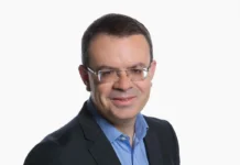 «Ο κόσμος αλλάζει φύση κάθε 70 χρόνια, τώρα γκρεμίζεται ο κόσμος των νικητών του 45, το ΝΑΤΟ, ο ΟΗΕ και η Ε.Ε.»